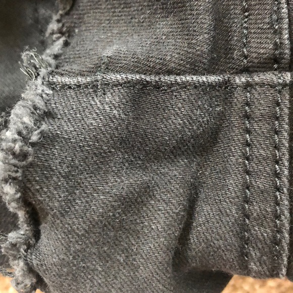 A&F Black Jean Short Cutoffs - Picture 5 of 5